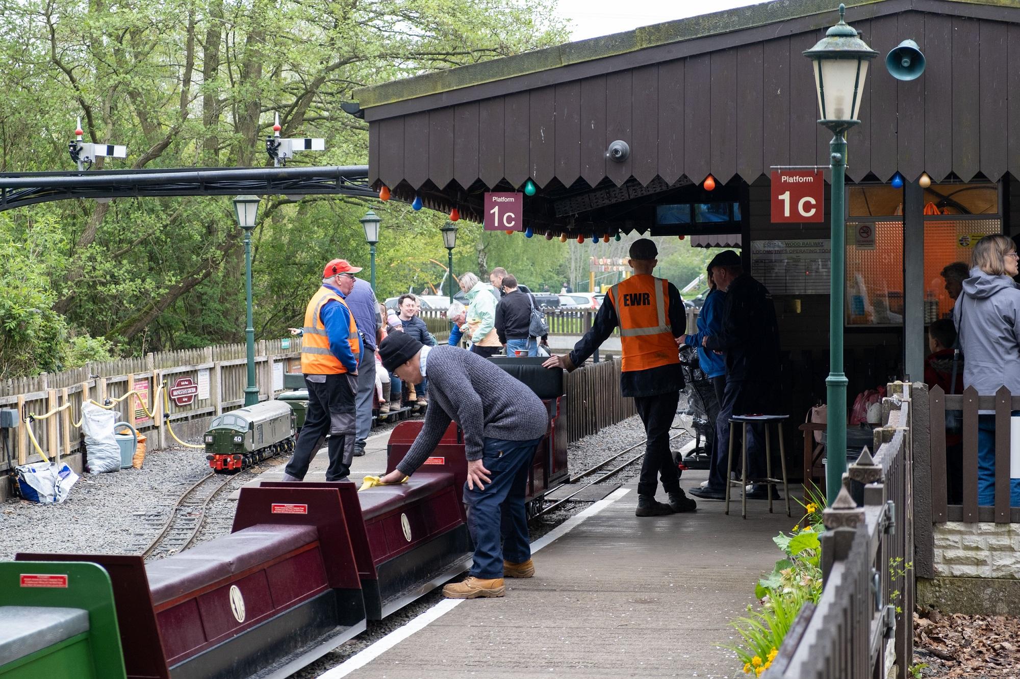 Photograph of the main train station on the Echills Wood Railway